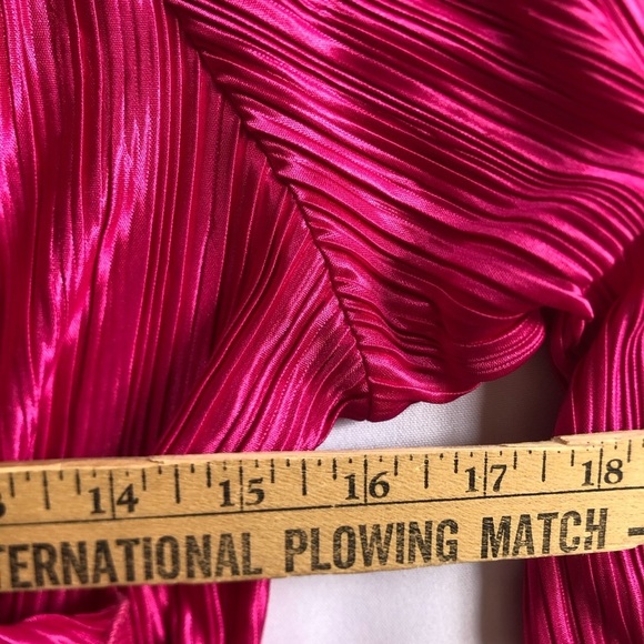 Pink Long Sleeve Dress with Ruffle Detail - Picture 5 of 12